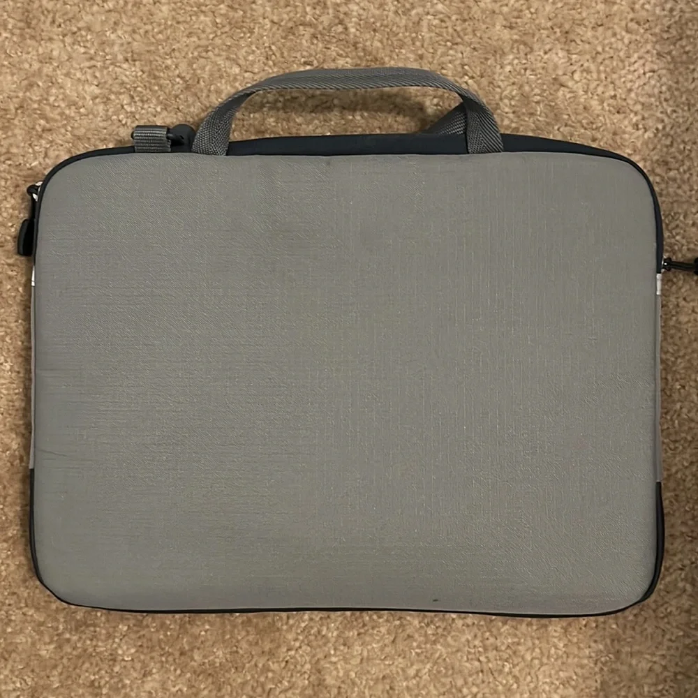 Targus 13.3 Bex II Slipcase, Gray